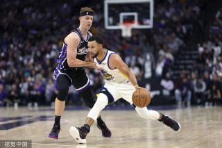 表现成为球 表现成为球