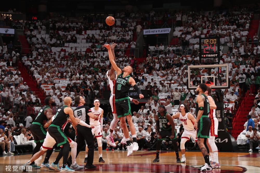 她对自己的 她对自己的